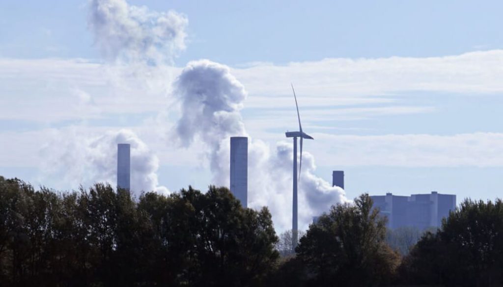 A Simple Chart Displaying the Advent of an Energy Revolution